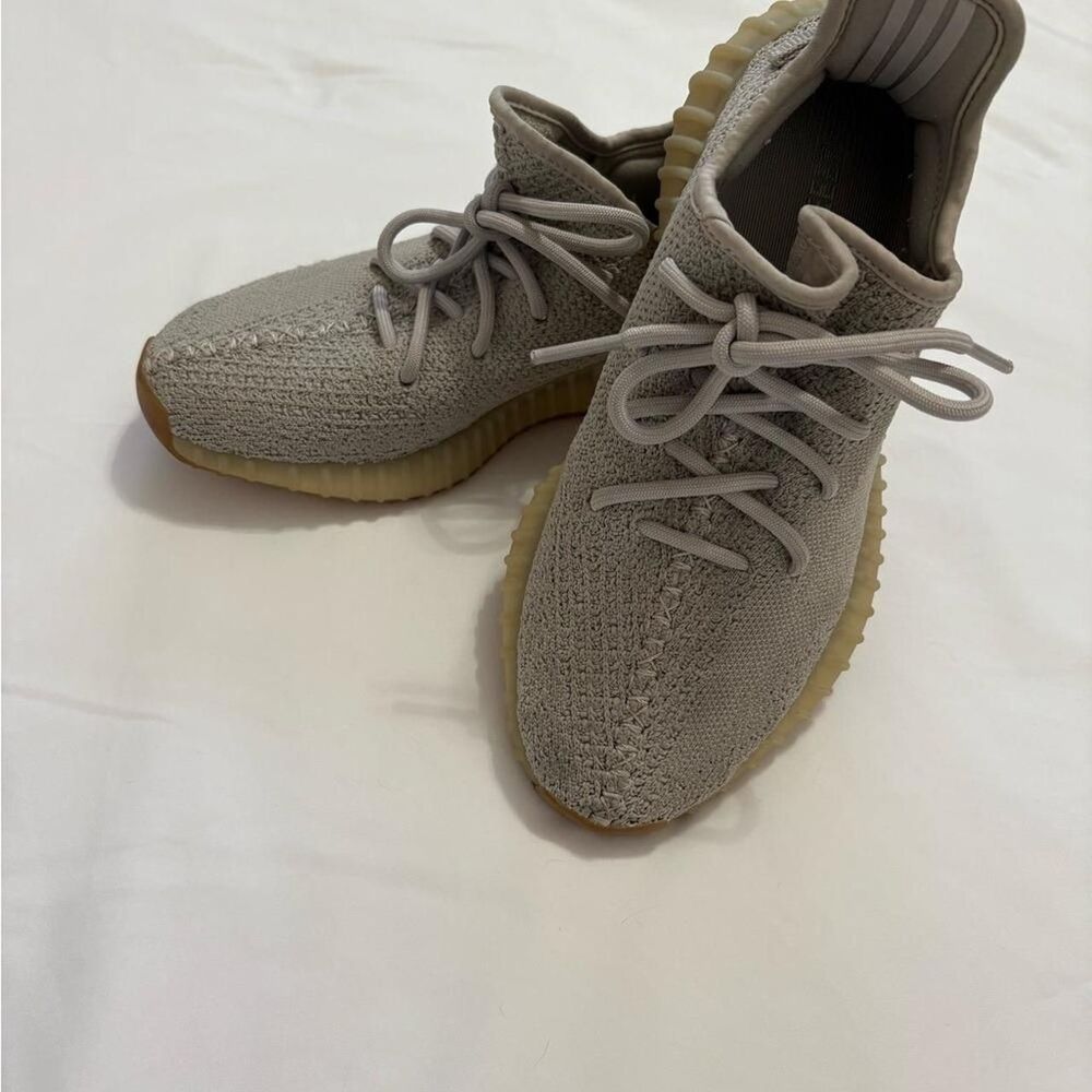 Adidas Men's Grey and Tan Trainers